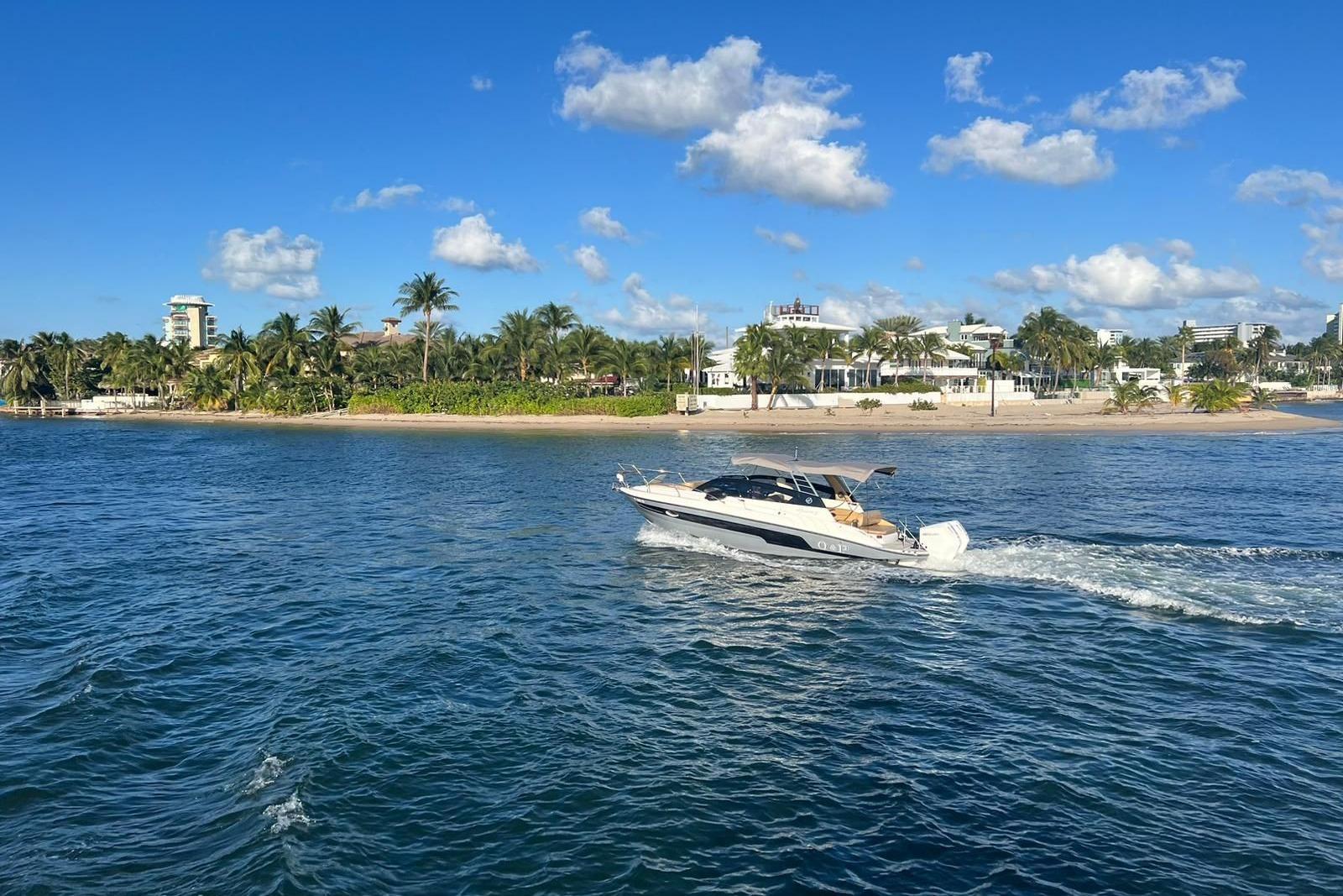 2024 Hanover 305 for sale