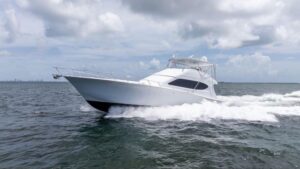 2024 Hatteras GT70 for sale - photo 2
