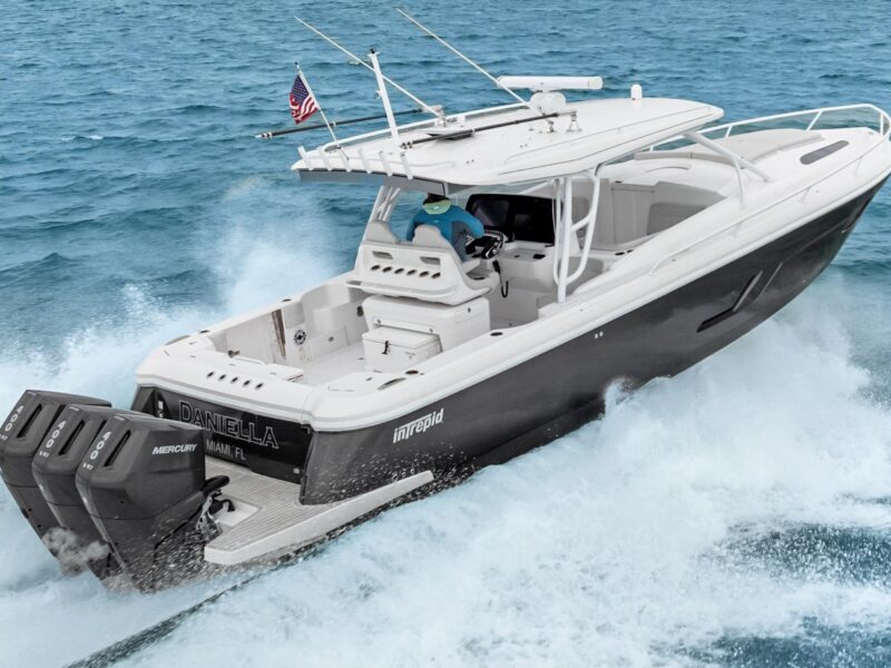 2024 Intrepid 41 Valor