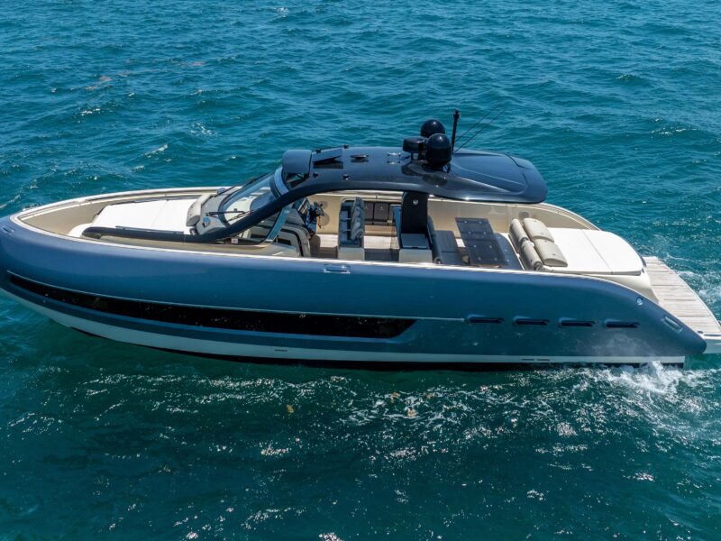 2024 Invictus TT460