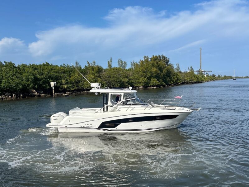 2024 Jeanneau 10.5 Walkaround