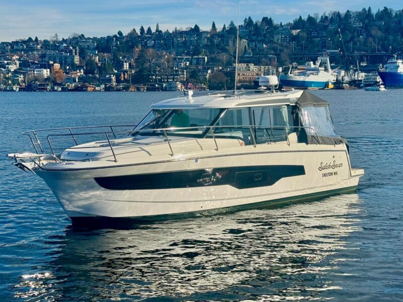 2024 Jeanneau NC 1095 Coupe