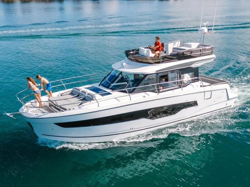 2024 Jeanneau NC 1295 Fly