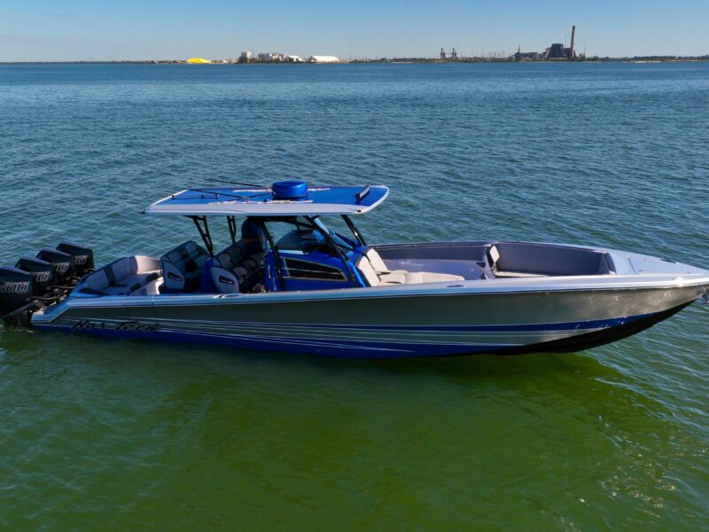 2024 Nor-Tech 390 Sport Center Console