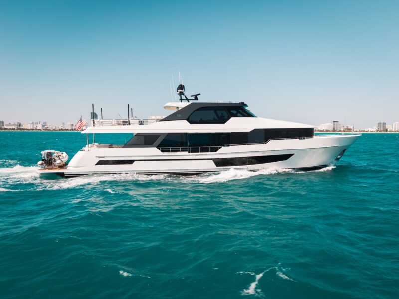 2024 Ocean Alexander 32L
