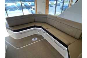 2024 Sea Ray Sundancer 320 for sale - photo 8