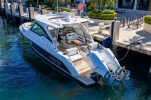 2024 Tiara Yachts 34 LX for sale - photo 4