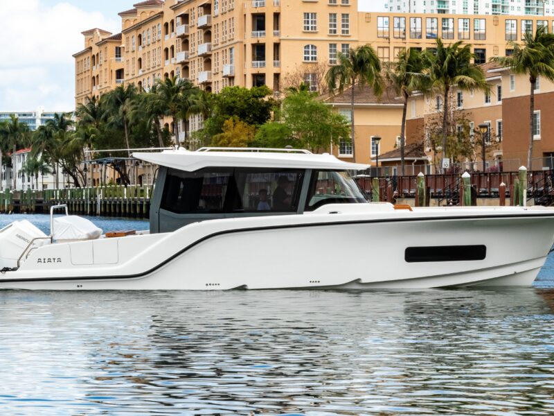 2025 Aiata Wayfinder 38 Cabin