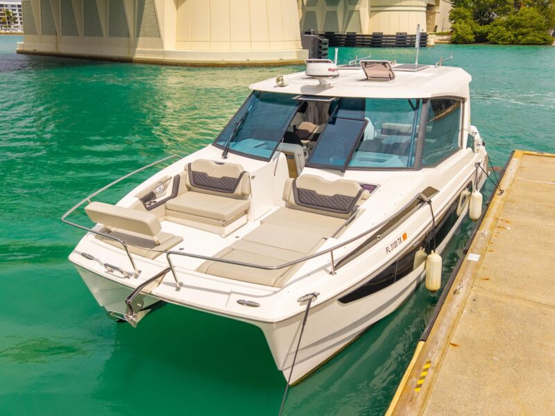 2025 Aquila 36 Cruiser