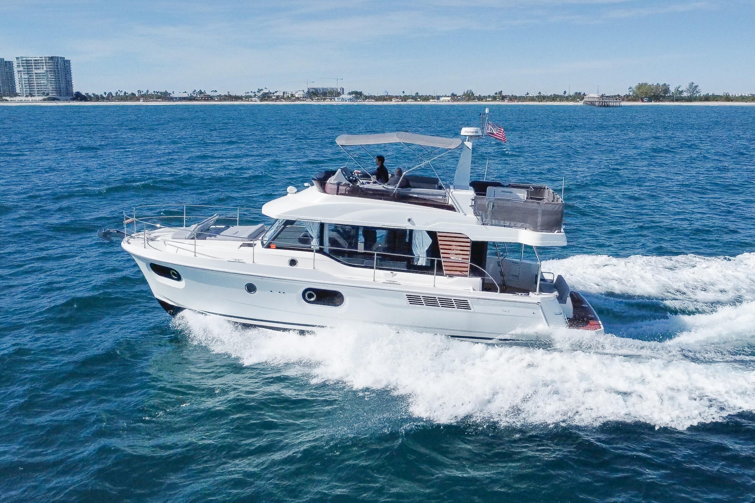 2025 Beneteau Swift Trawler 41 Fly for sale