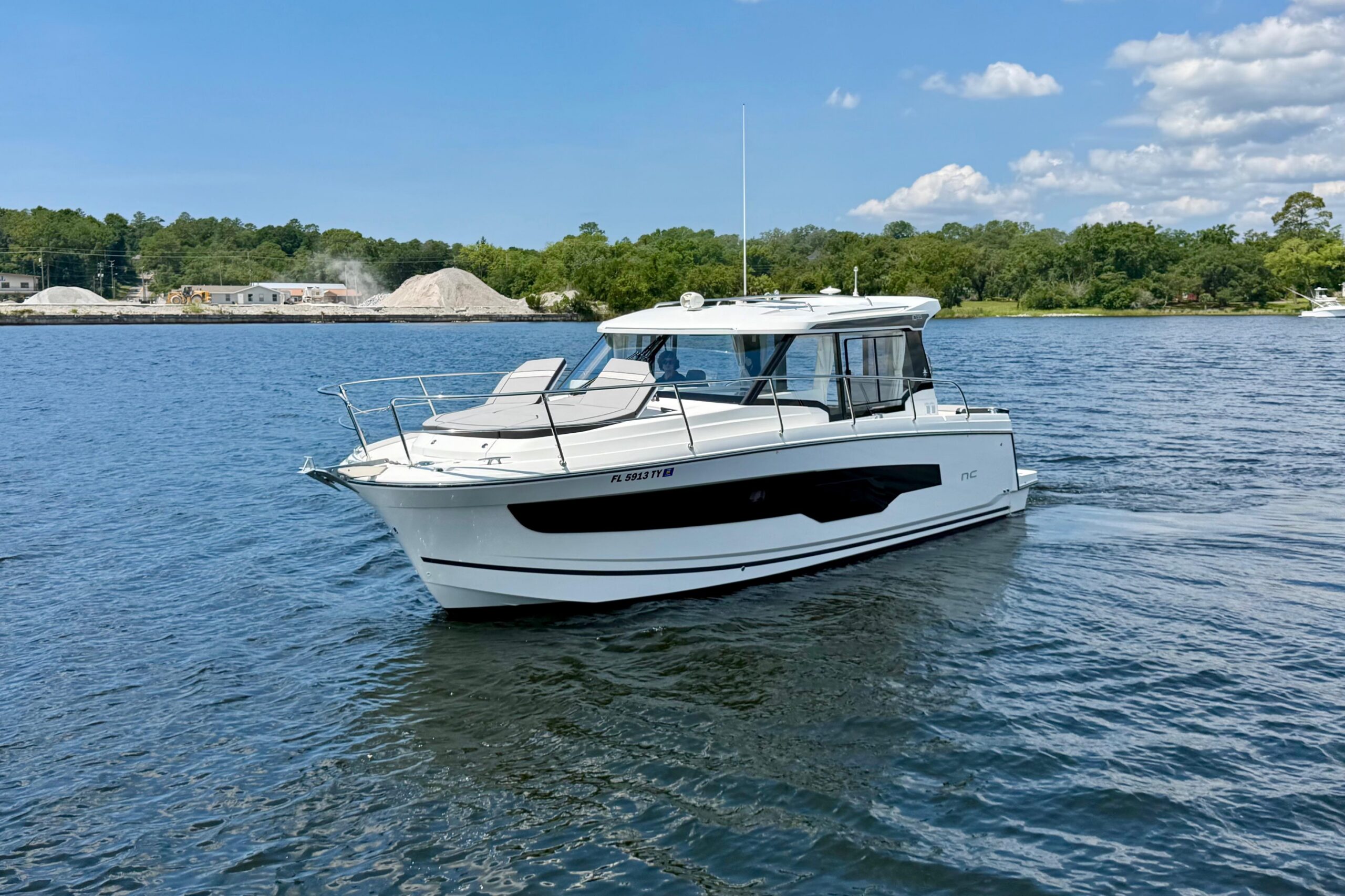 2025 Jeanneau NC 1095 Coupe for sale