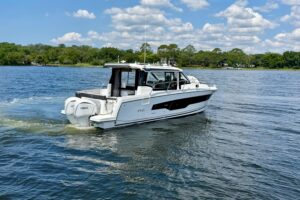 2025 Jeanneau NC 1095 Coupe for sale - photo 5
