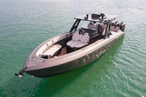 2025 Midnight Express 37 Open for sale - photo 5