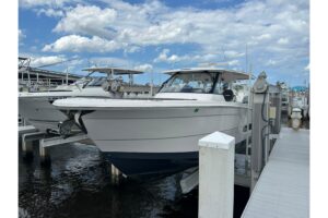 2025 Regal 38 SAV for sale