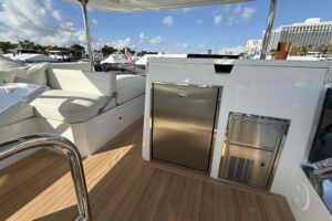 2026 Aventura 38 Motor Yacht for sale - photo 7