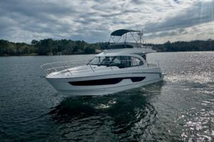 2026 Beneteau Antares 11 Fly for sale
