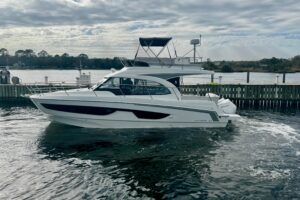 2026 Beneteau Antares 11 Fly for sale - photo 8