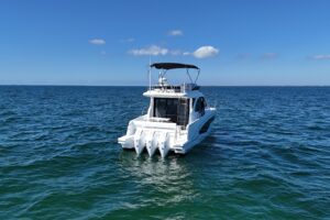 2026 Beneteau Antares 12 for sale - photo 7