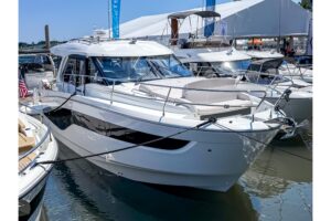 2026 Beneteau Antares 12 Coupe for sale