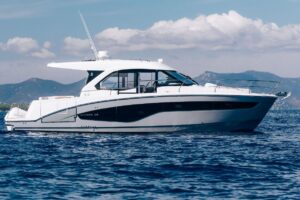 2026 Beneteau Antares 12 Coupe for sale - photo 3