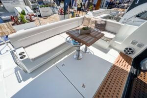 2026 Beneteau Antares 12 Coupe for sale - photo 6