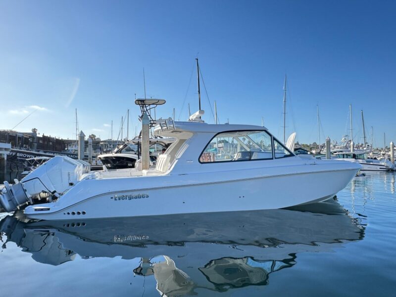 2026 Everglades 367CX