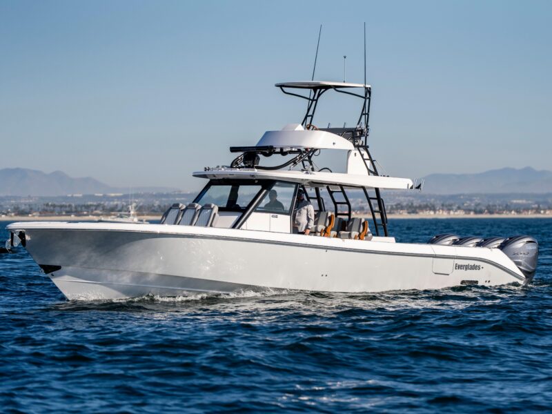 2026 Everglades 455 Center Console