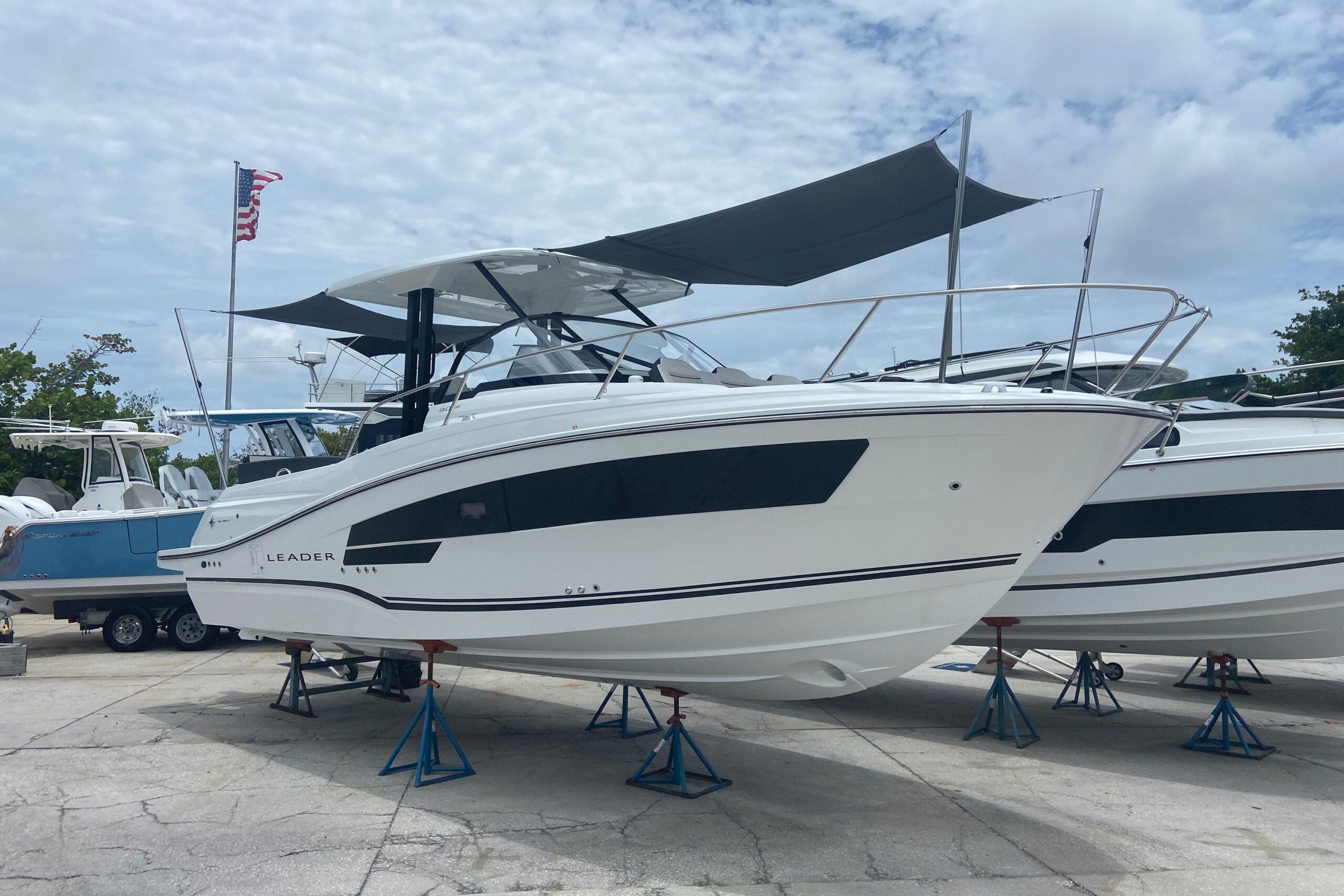 2026 Jeanneau Leader 9.0 WA Series 2 for sale
