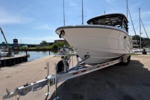 2026 Robalo R317 Dual Console for sale - photo 5