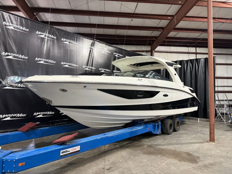 2026 Sea Ray SLX 350