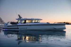 2027 Axopar 38 Cross Cabin for sale - photo 3