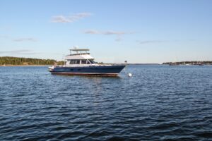 2027 Hunt Yachts 56 Flybridge for sale - photo 8