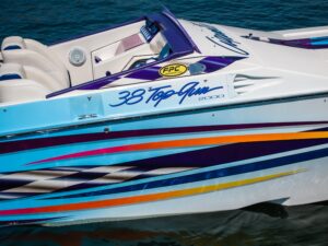 2000 Cigarette 38' Top Gun for sale - photo 4