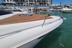 2000 Sea Ray 380 Aft Cabin for sale - photo 5