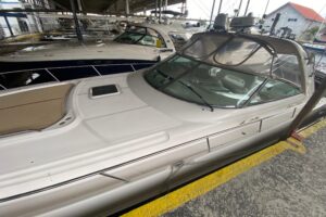 2000 Sea Ray 460 Express Cruiser for sale - photo 8