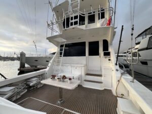 2000 Viking 58 Enclosed Bridge for sale - photo 5