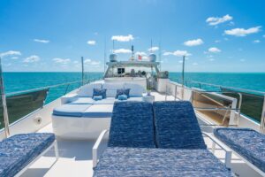 2001 Hargrave Flybridge for sale - photo 6