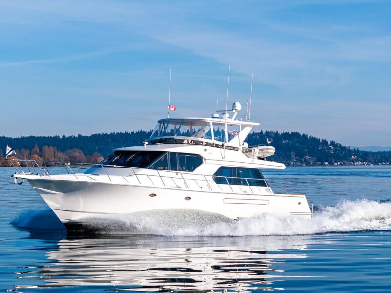 2001 West Bay 58