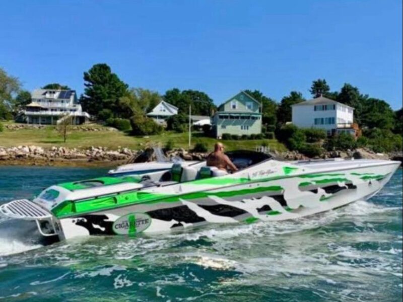 2002 Cigarette 38′ Top Gun