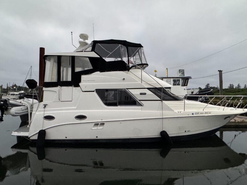 2002 Silverton 352 Motor Yacht