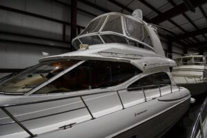 2003 Cruisers Yachts 5000 Sedan Sport for sale - photo 6
