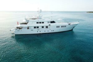 2003 Royal Denship Motor Yacht for sale - photo 2
