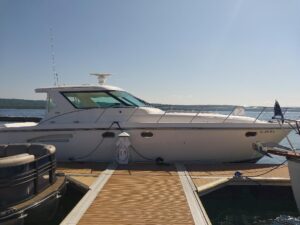 2003 Tiara Yachts 4400 Sovran for sale - photo 2