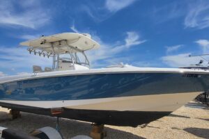 2004 Boston Whaler 320 Outrage for sale