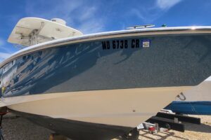 2004 Boston Whaler 320 Outrage for sale - photo 2