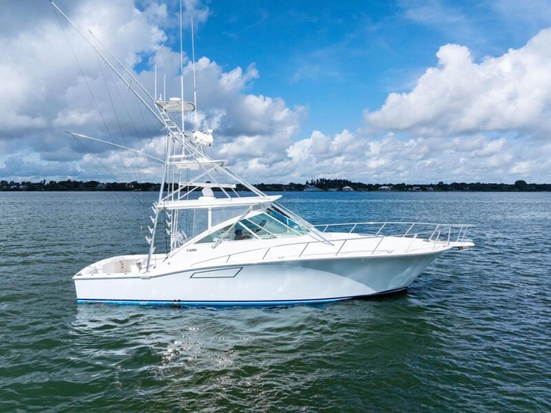 2004 Cabo 40 Express