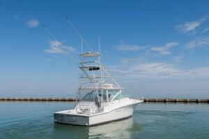 2004 Cabo 40 Express for sale - photo 3