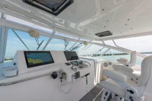 2004 Cabo 40 Express for sale - photo 8