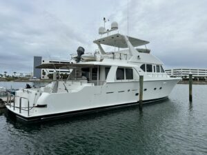 2004 Cheoy Lee 72 for sale - photo 6