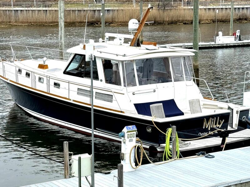 2004 Grand Banks 49 Eastbay HX